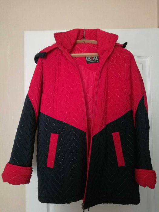 Куртка жіноча. Розмір 48-50