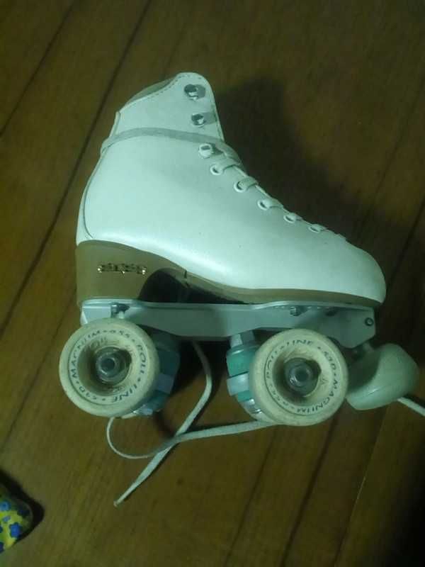 Patins para patinagem artística, tamanho 33, bota EDEA chasi Variant