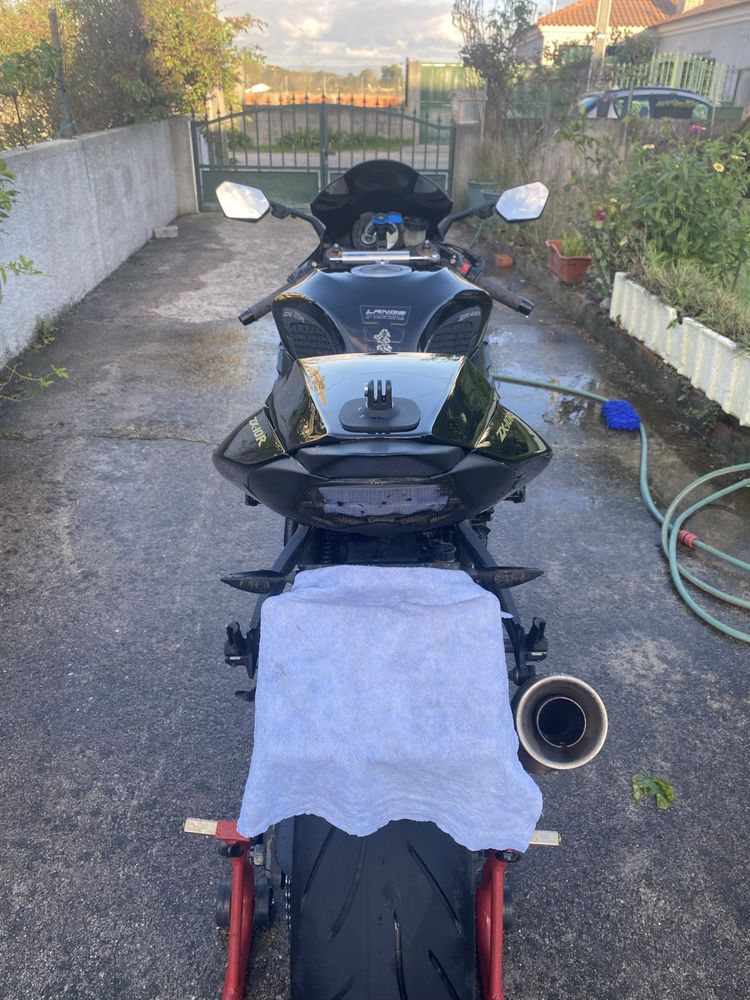 Kawasaki zx10r 2010