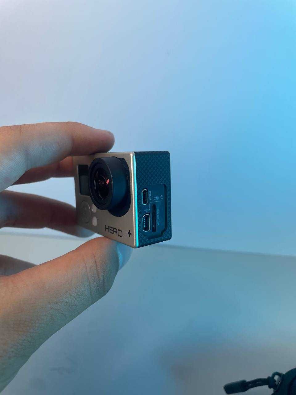 Екшн камера GoPro HERO3+ Silver в хорошому стані