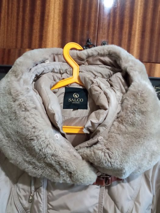 Продам пуховик очень теплый