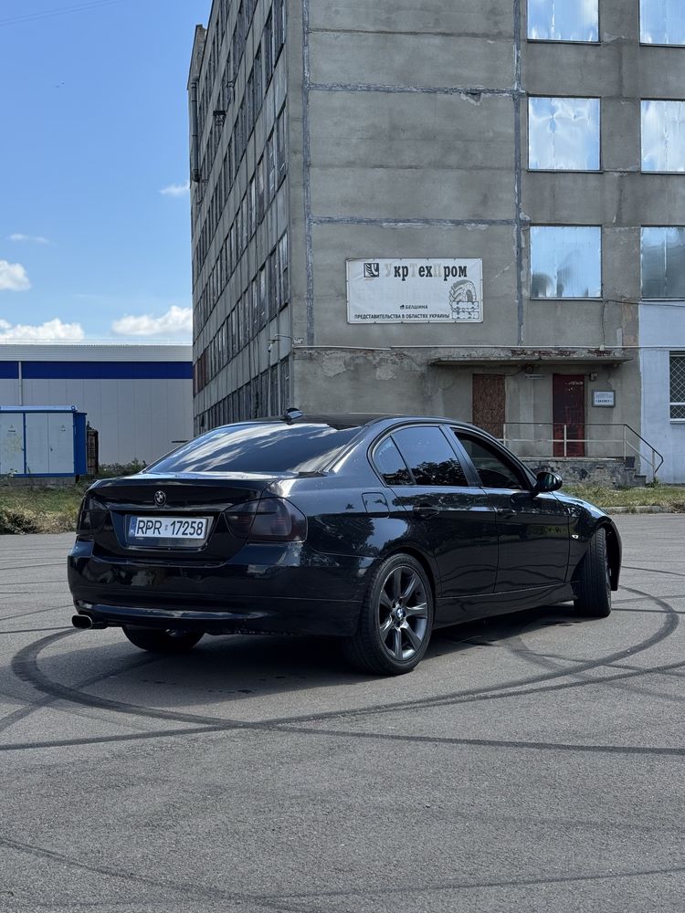 Продам Bmw e90 325ix