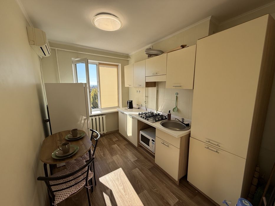 Аренда видовой  2-ки новый ремонт, 1-2 мес возможна