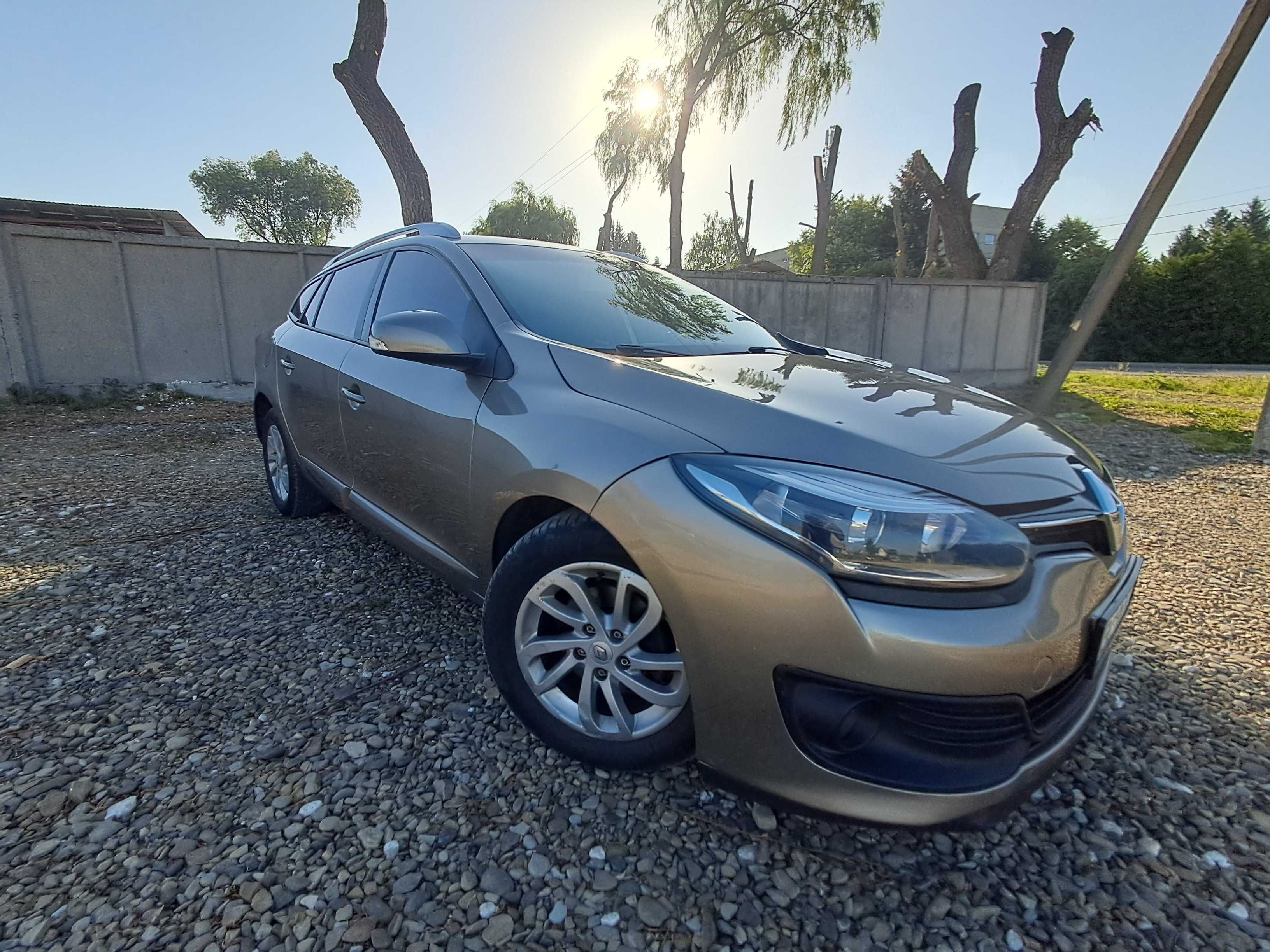 Renault Megane (2nd FL)