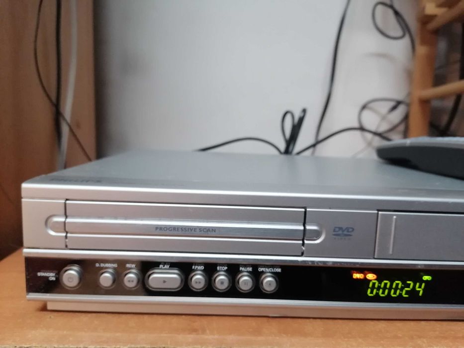 Magnetowid VHS  Philips DVP3100V Pilot HIFI STEREO