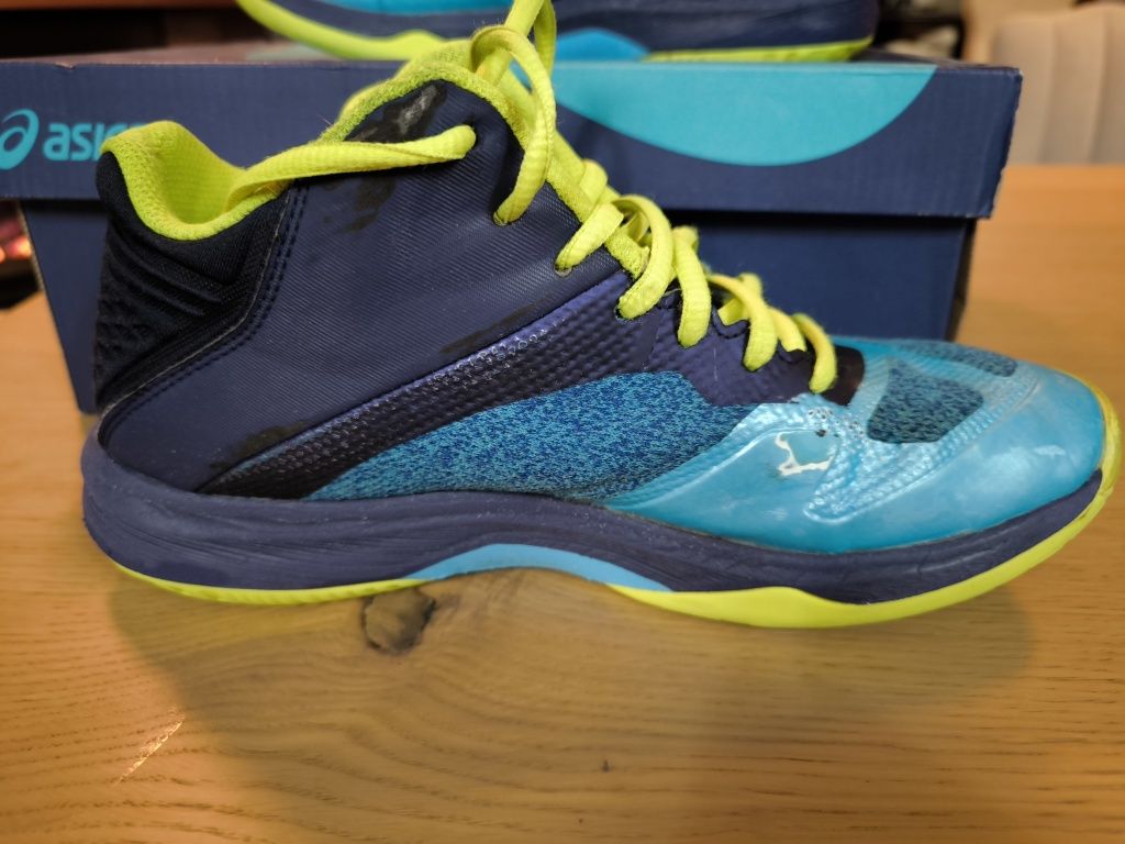 Asics Netburner Ballistic FF MT  r. 39 buty do siatkówki