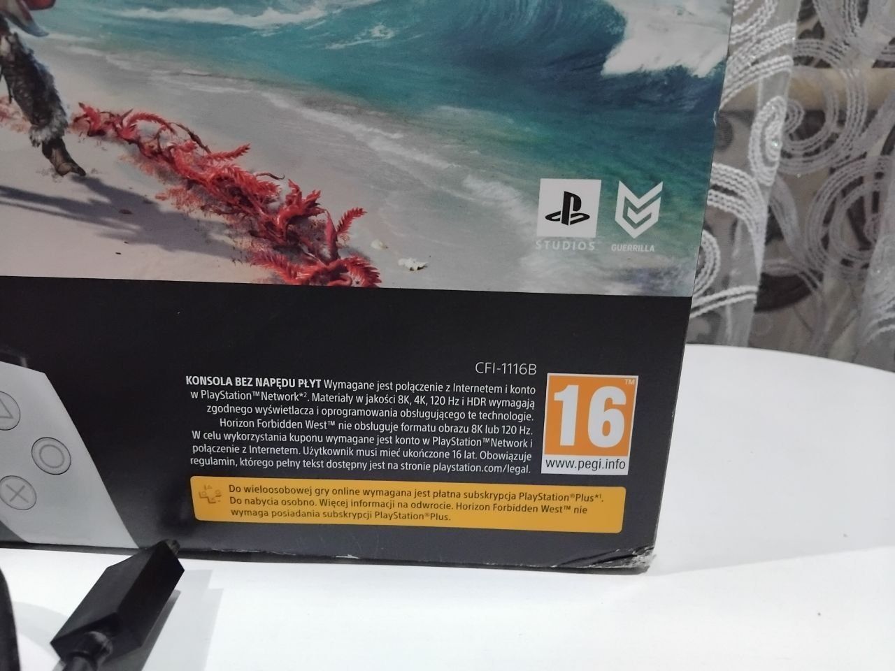 Продам PS5 Digital Edtion в идеальном состояние.