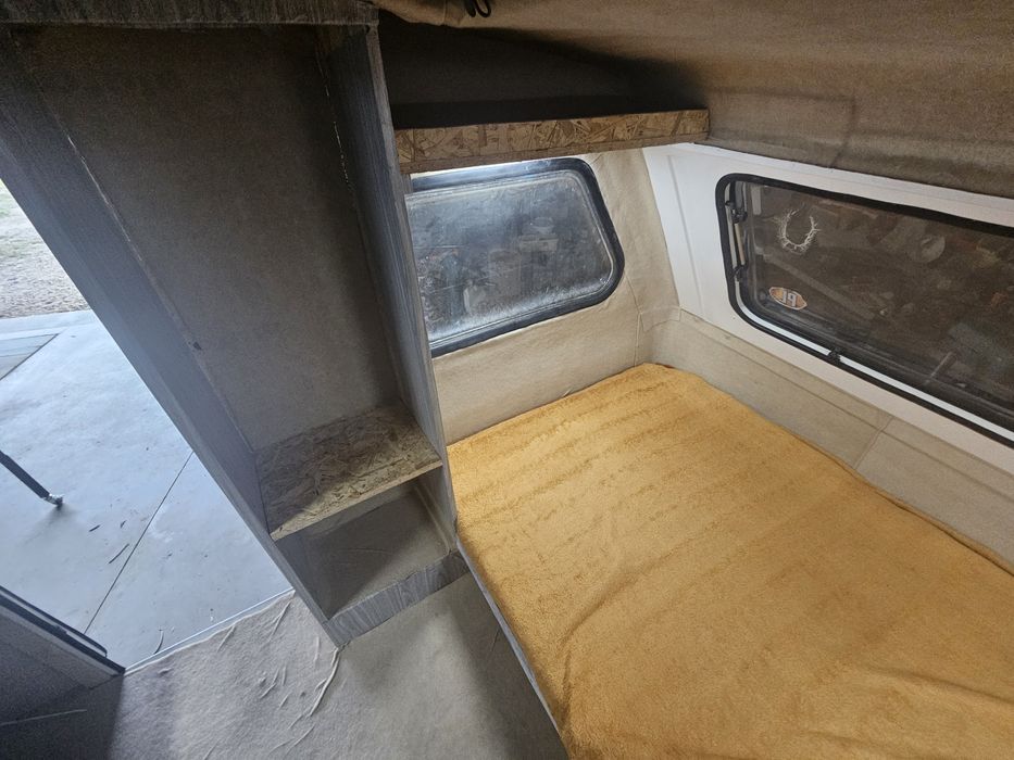 Przyczepka kempingowa Niewiadów N126e