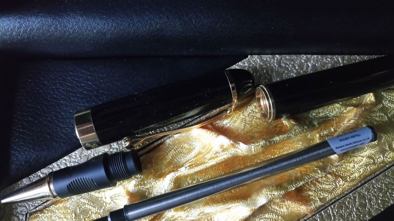 Ручка подарочная Jinhao