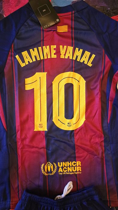 Conjunto Barcelona x Lamine Yamal

Vários tamanhos

Novo e para entreg