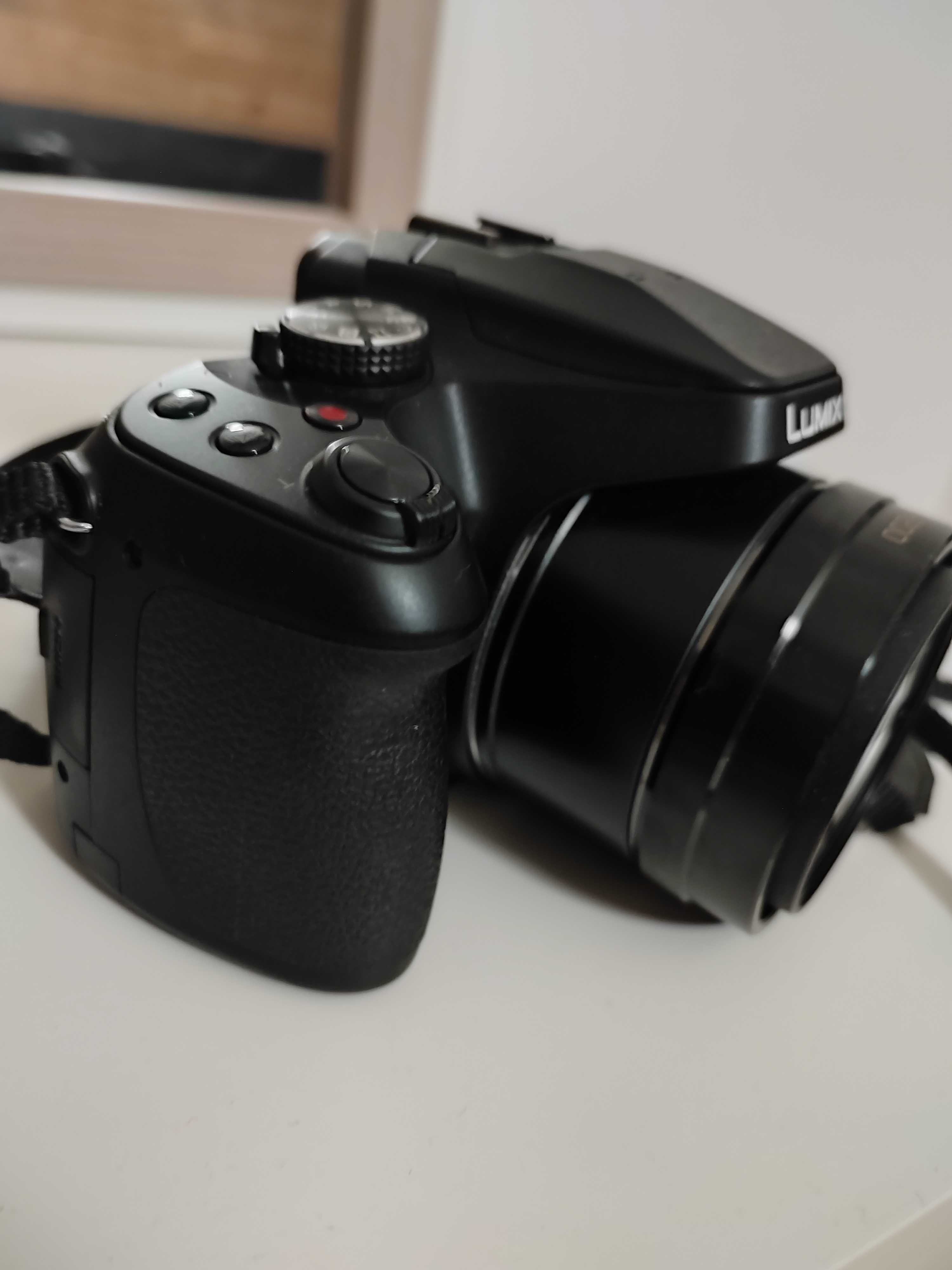 Câmara Fotográfica Panasonic Lumix DC- fz83