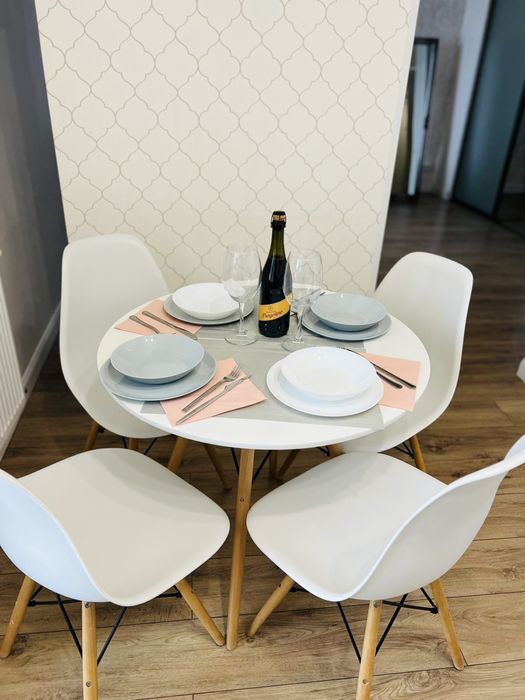 Подобово!Квартира в центрі міста.