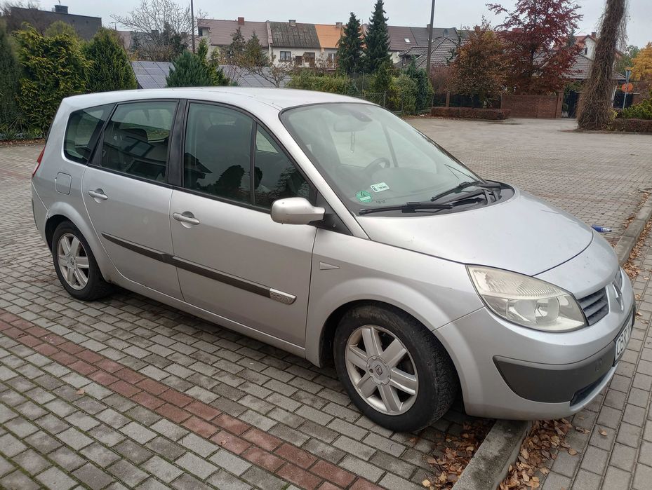 Renault Megane Grand Scenik