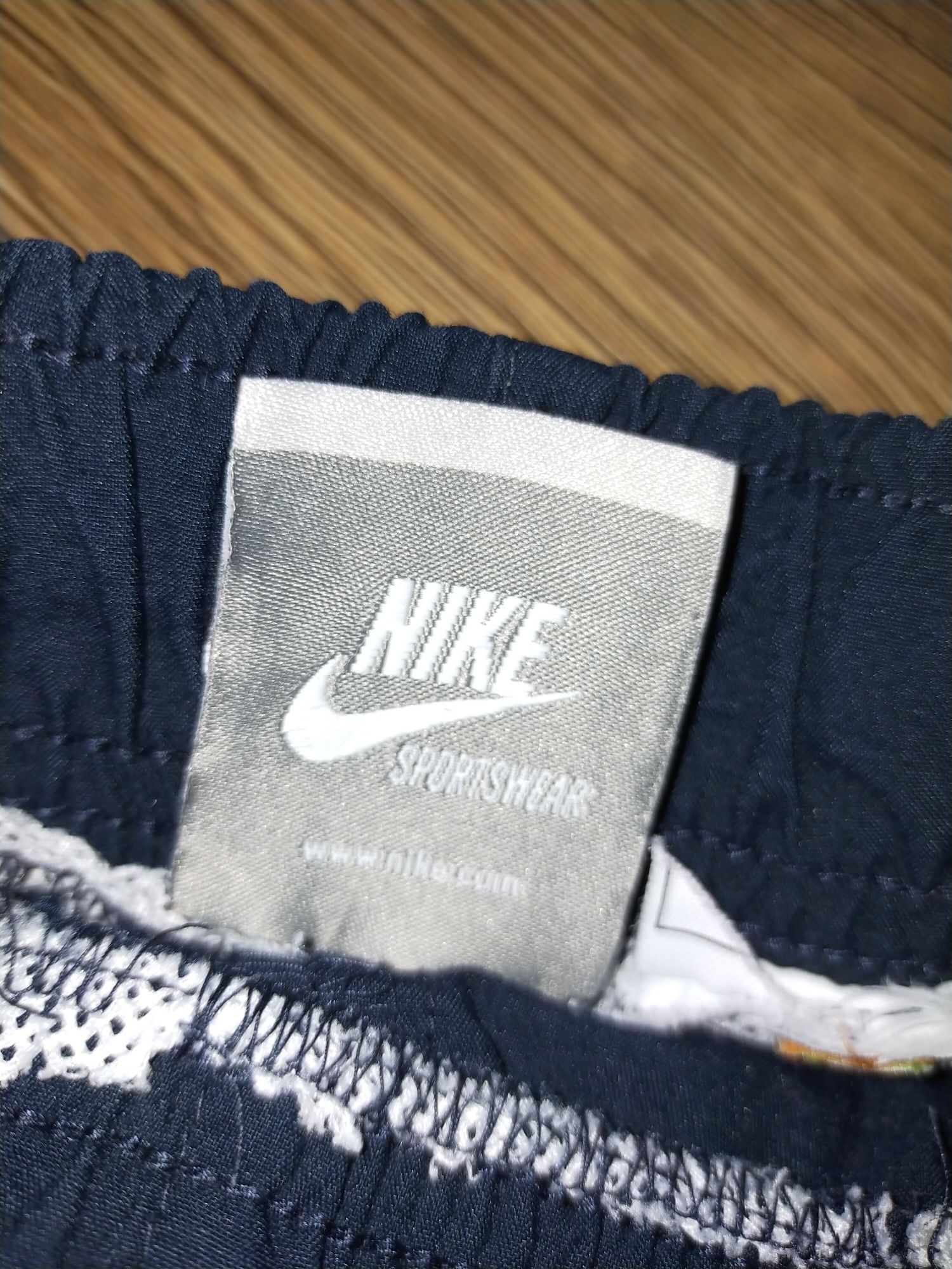 Spodenki krótkie 104 Nike 98 granatowe dla chłopca