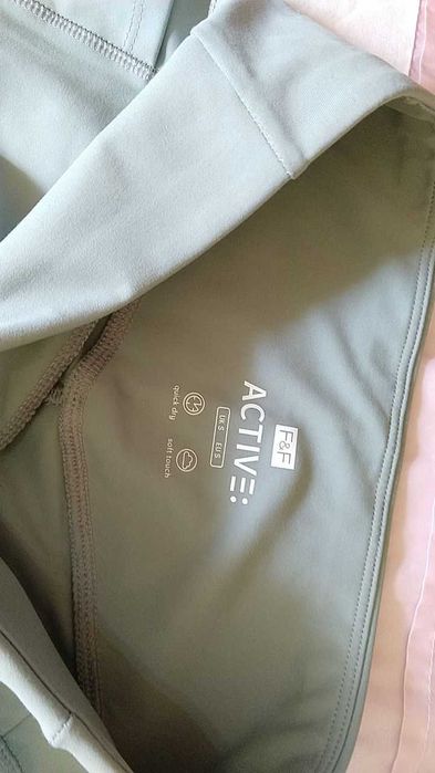 спортивные лосины для фитнеса или бега размер S\M новые