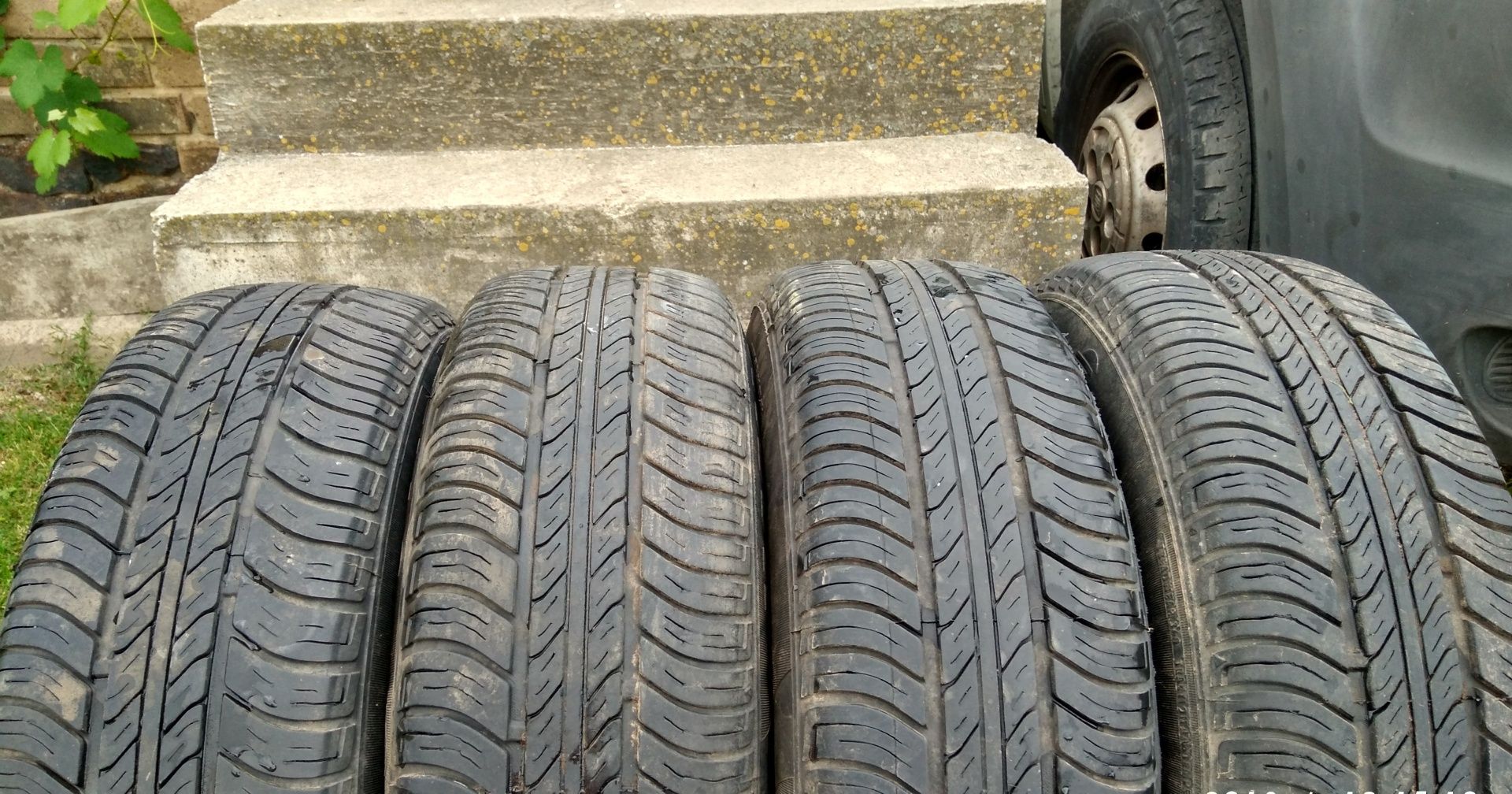 Alufelgi 14 cali + Opony 185/65R14 VW Opel