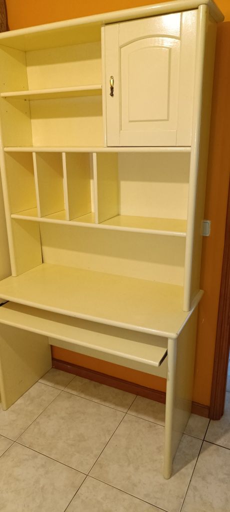 Quarto (estúdio) completo