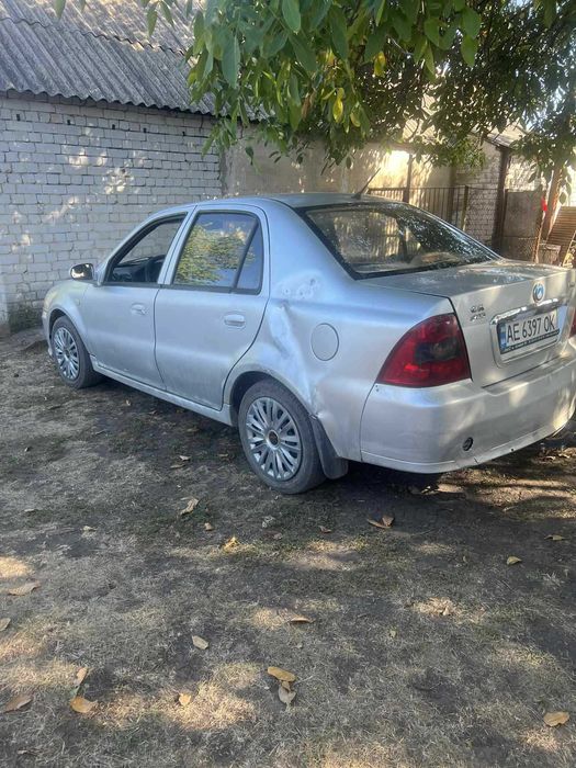 продам Geely CK на полном ходу 2011 год четвёртый газ