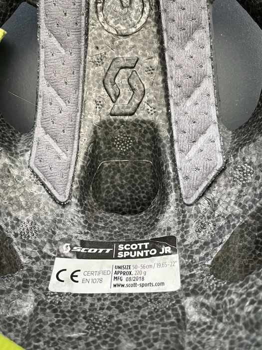 Kask na rower firmy Scott