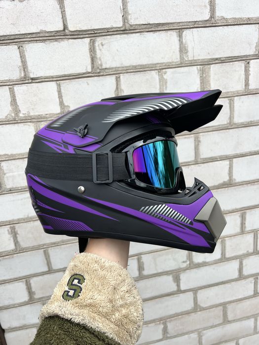 Продам новые эндуро шлема, кроссовый шлем, мотошлем, вело шлем, мото