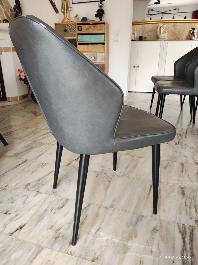 Cadeiras para mesa de jantar