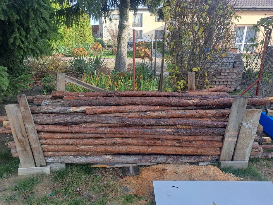 Stemple budowlane drewniane oraz pret fi6 żebrowany