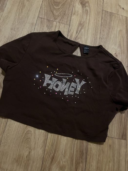 Топ зі стразами короткий