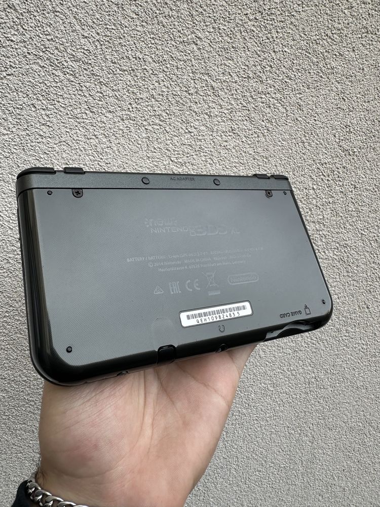 New 3DS XL (Top IPS, 128Gb, Pkm/ Zelda/ Inazuma/ Dquest/ FireEmb)
