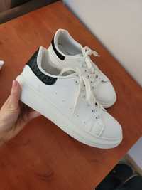 Białe trampki sneakersy adidasy Vices 40 41