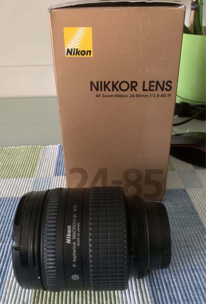 Nikon AF Nikkor 24-85 1:2.8-4D