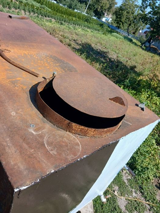 Бак для води 2м3