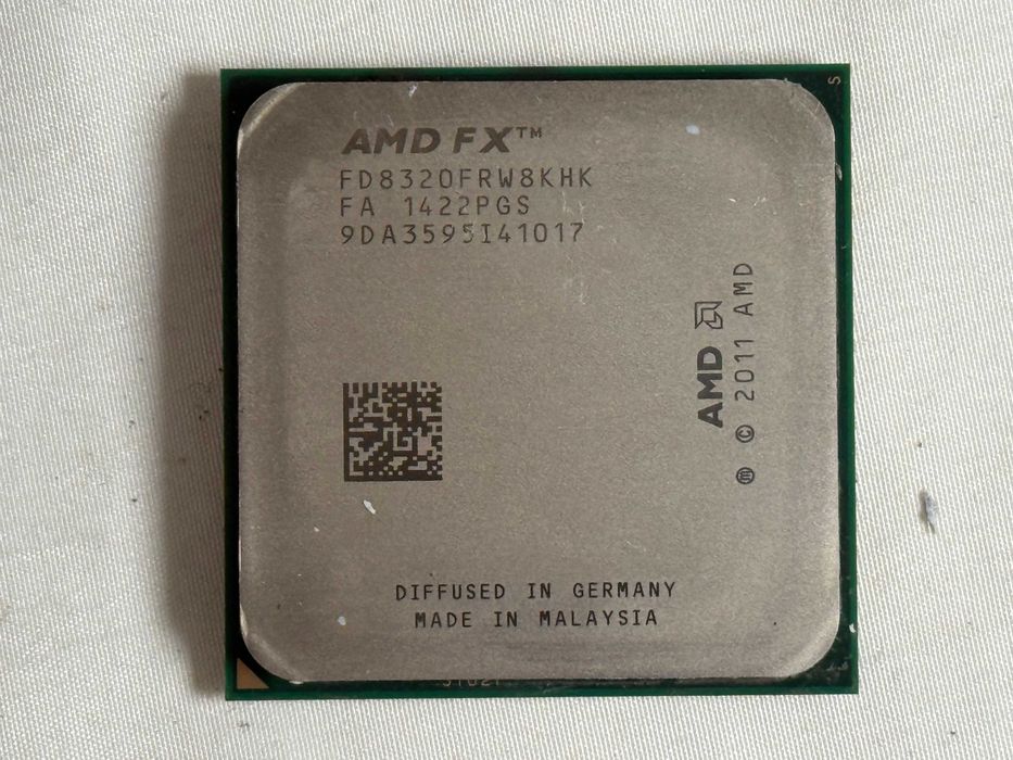Procesor AMD FX-8320 8 x 3,5 GHz AM3+ + chłodzenie BOX