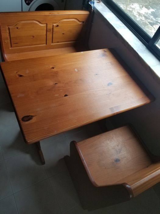 Mesa de cozinha rústica madeira + 2 bancos corridos com arrumação