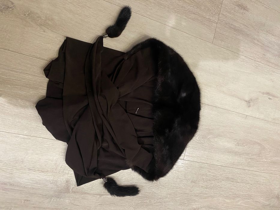 Капор норковий жіночий