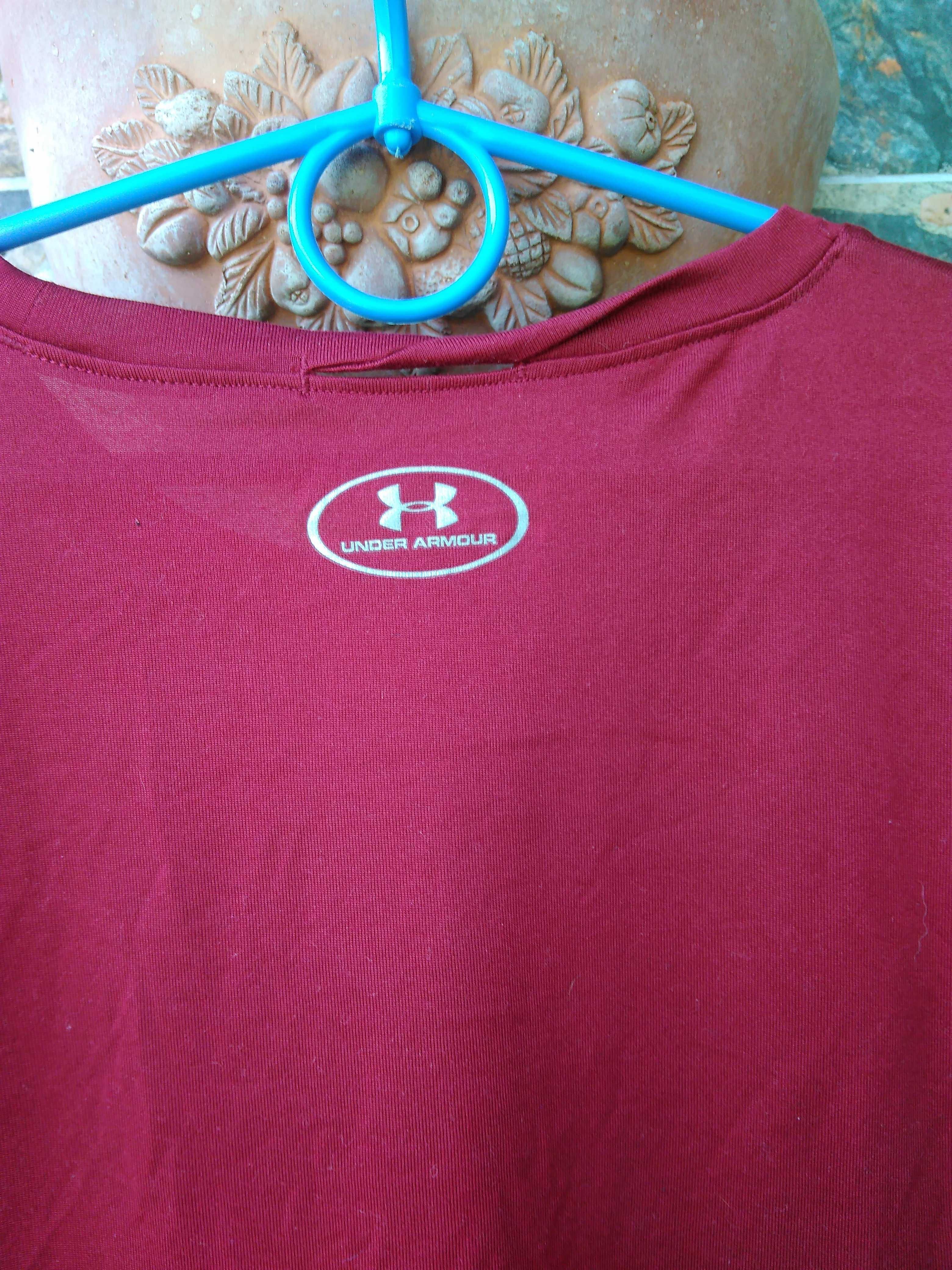 Under Armour Loose t-shirt koszulka z USA