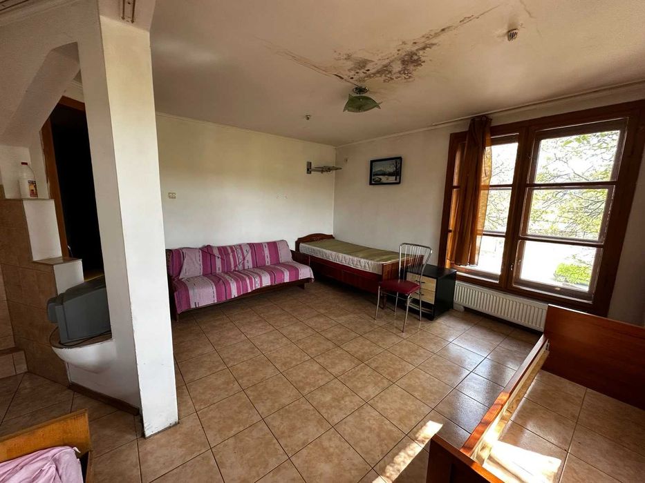 Продається торговельно-відпочинковий комплекс в с. Нересниця