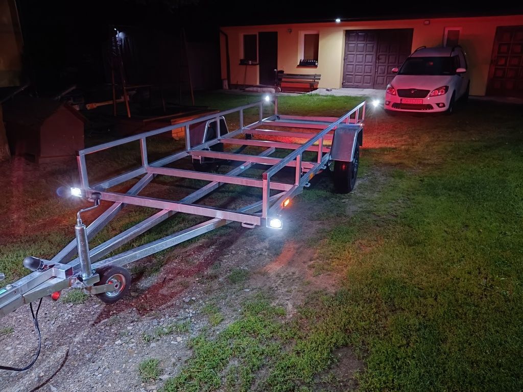 Przyczepka samochodowa lekka SAM full LED nowa, dłużyca