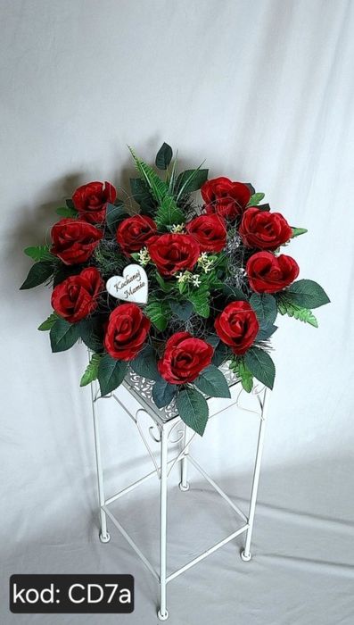 Stroik na grób cmentarz kompozycja serce wiązanka nagrobna