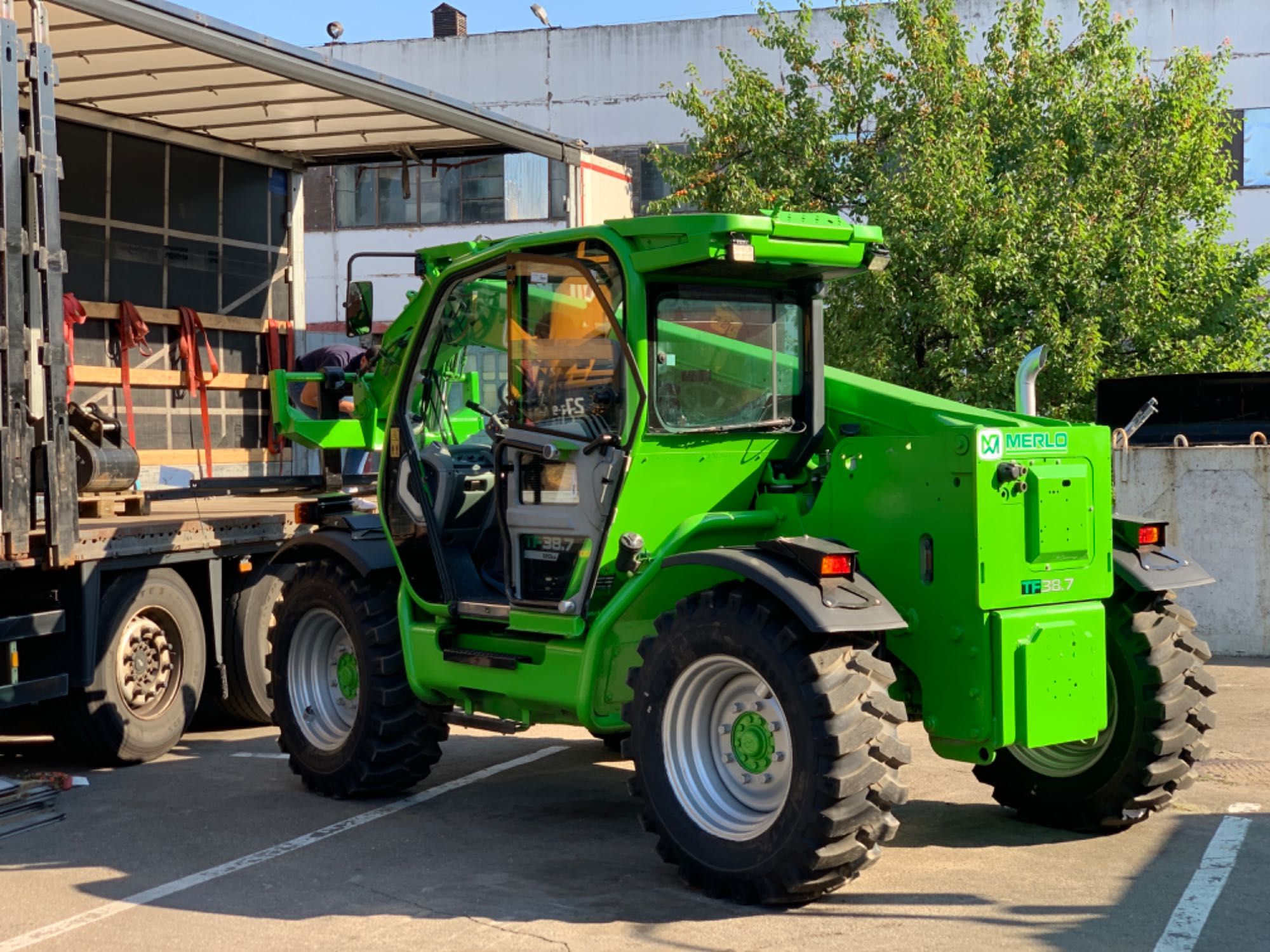 Телескопічний навантажувач MERLO TF 38.7 Телескопический погрузчик