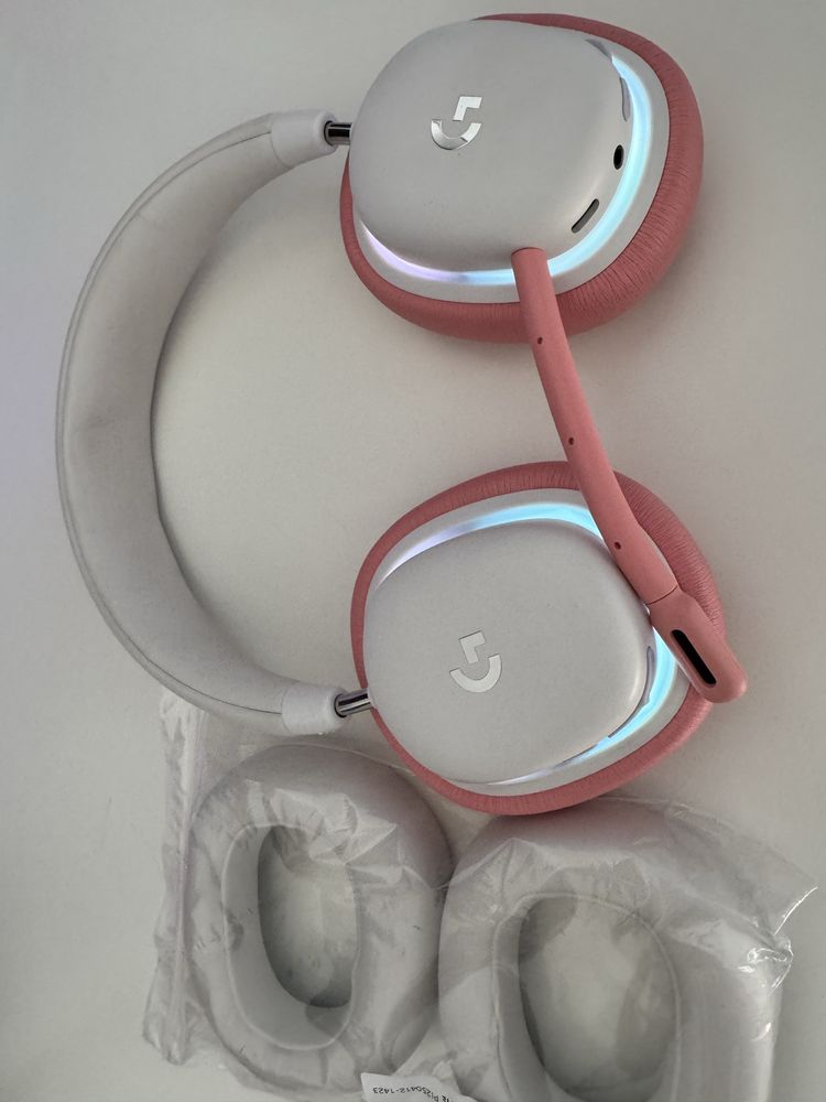 Sluchawki logitech g735