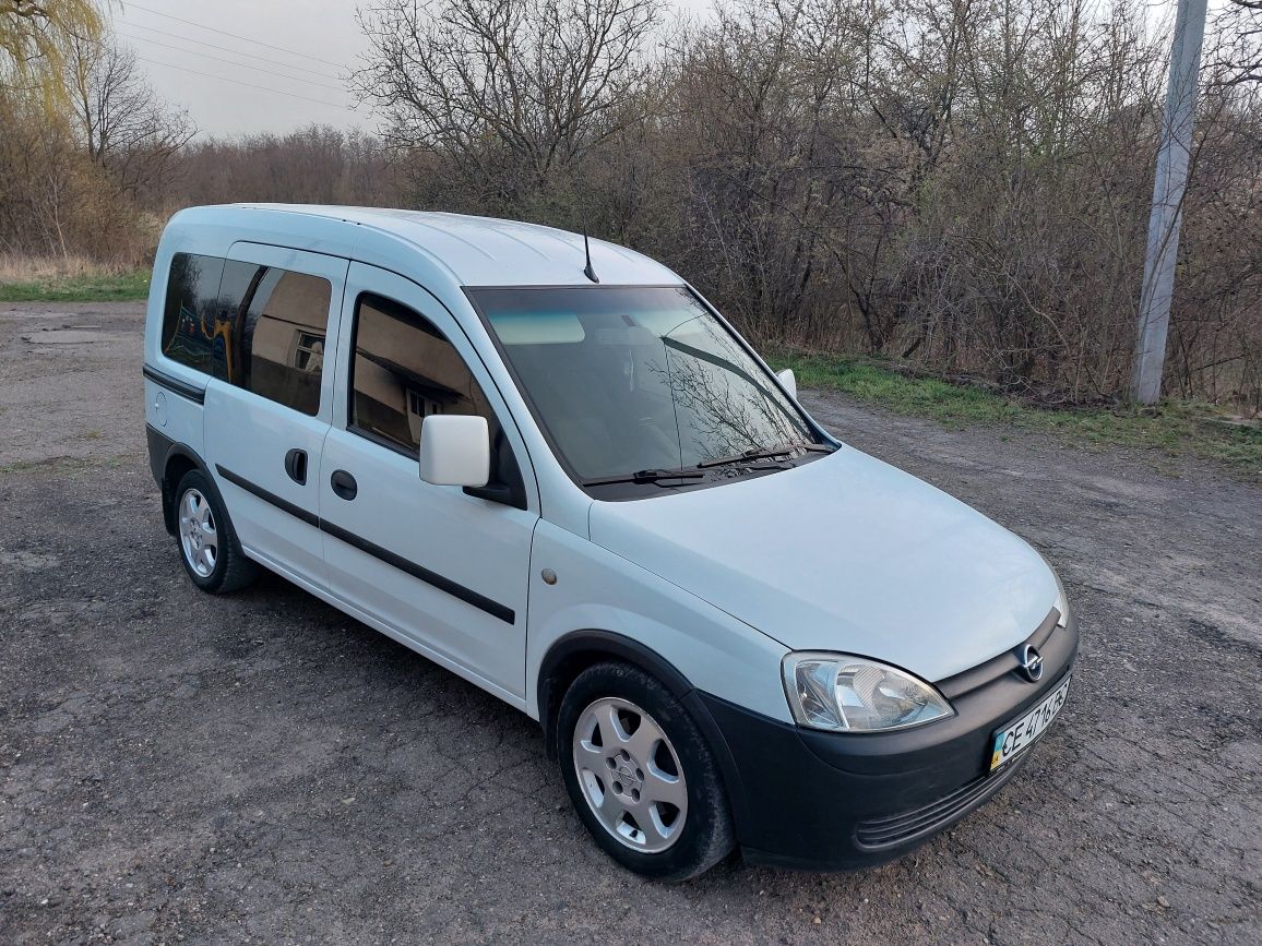 Opel Combo 1.7cdti