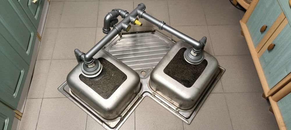 Zlewozmywak Franke rogowy nierdzewny dwukomorowy z ociekaczem