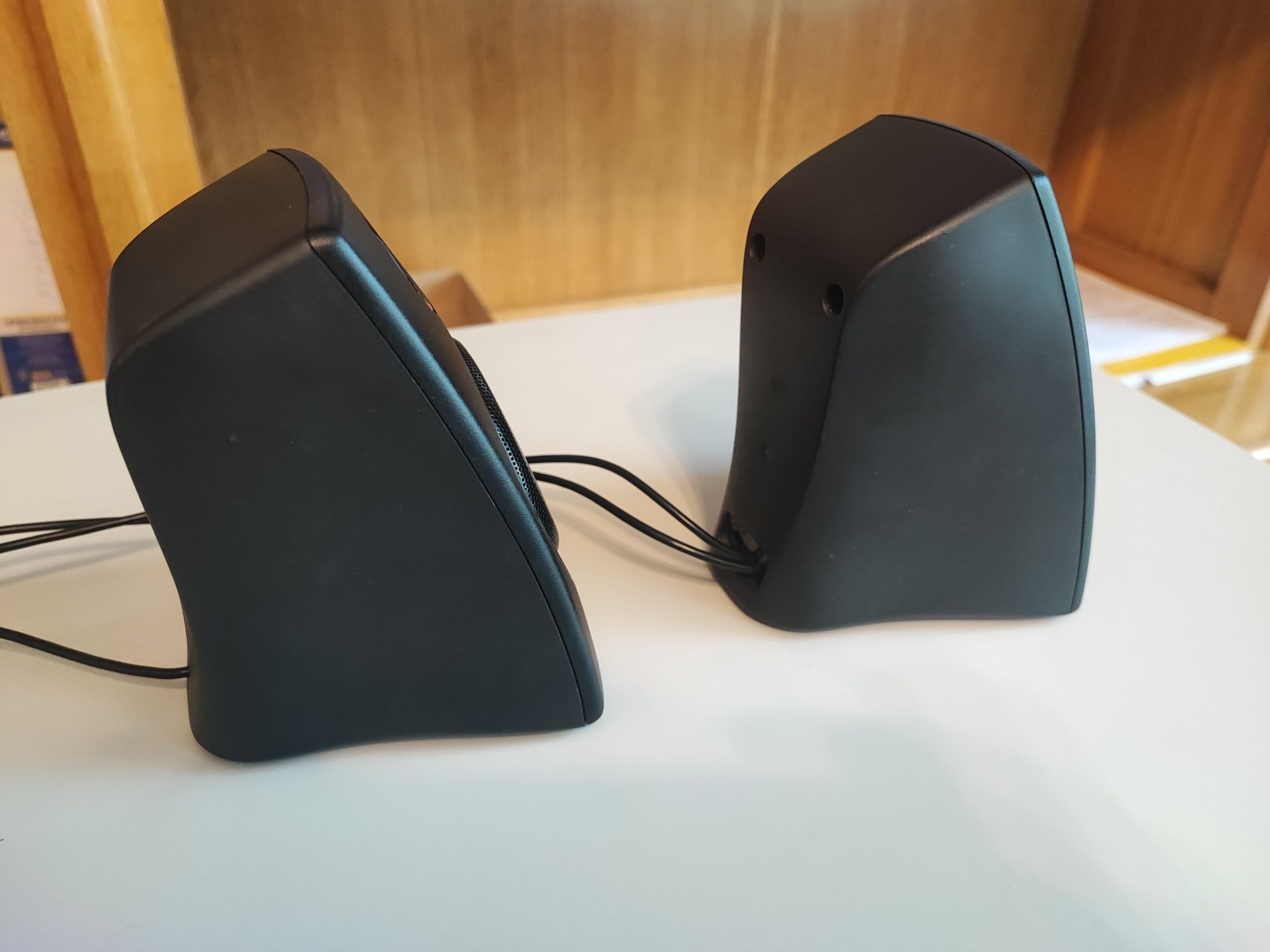 Продам акустическую систему Logitech Z130