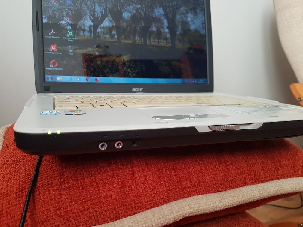 Laptop Acer Aspire 5710ZG