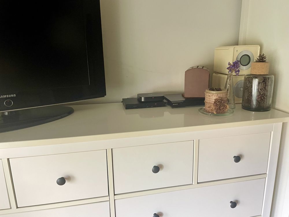 Comoda Hemnes Ikea
