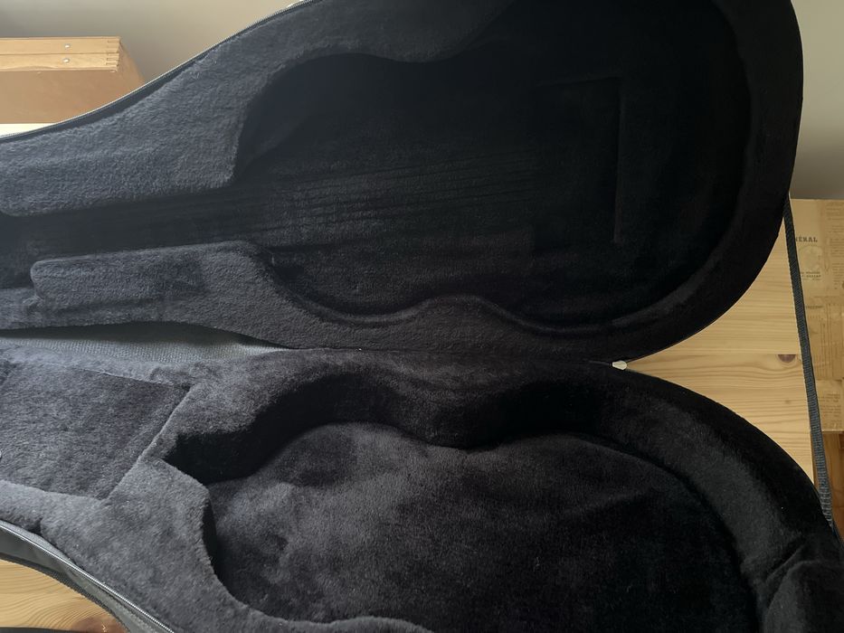 Estojo semirigido de guitarra classica marca Stagg