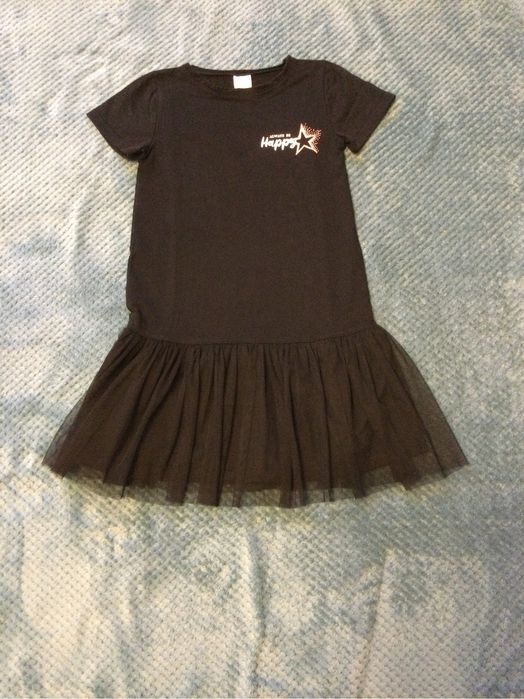 Sukienka dla dziewczynki rozmiar 140/146