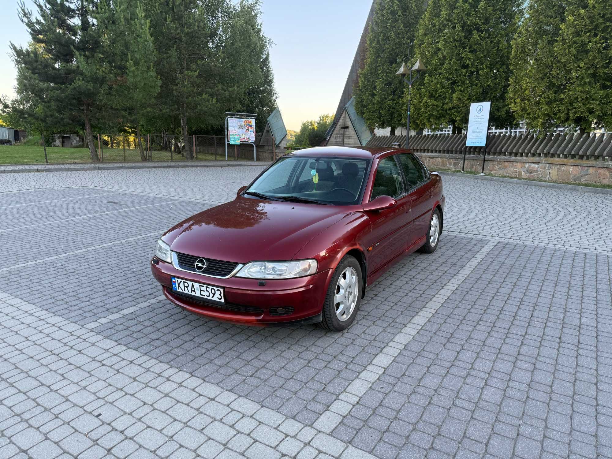 Opel Vectra B 2.0 CDX