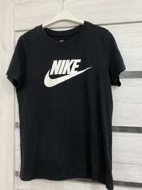 T shirt damska Nike czarna