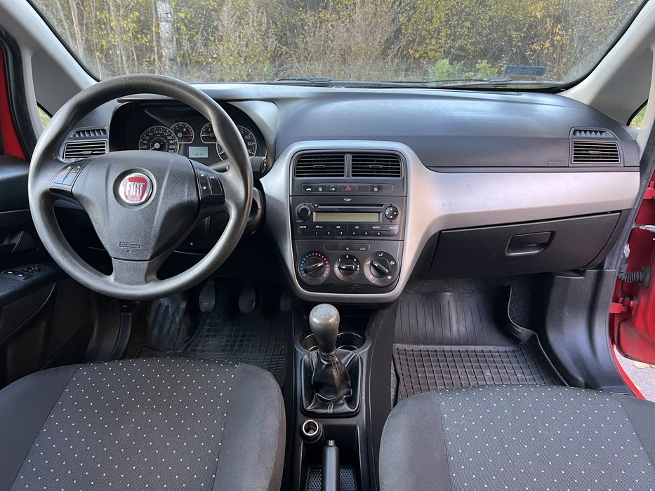 Fiat Punto 1,3D MultiJet 2012 rok